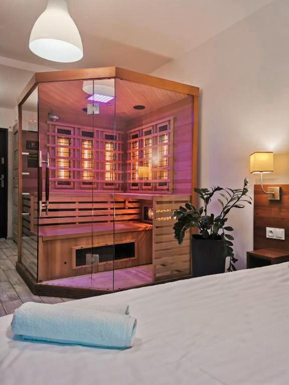 Hotel Milosz Restauracja, Basen Dla Dzieci, Sala Zabaw, Silownia 카르투지 외부 사진