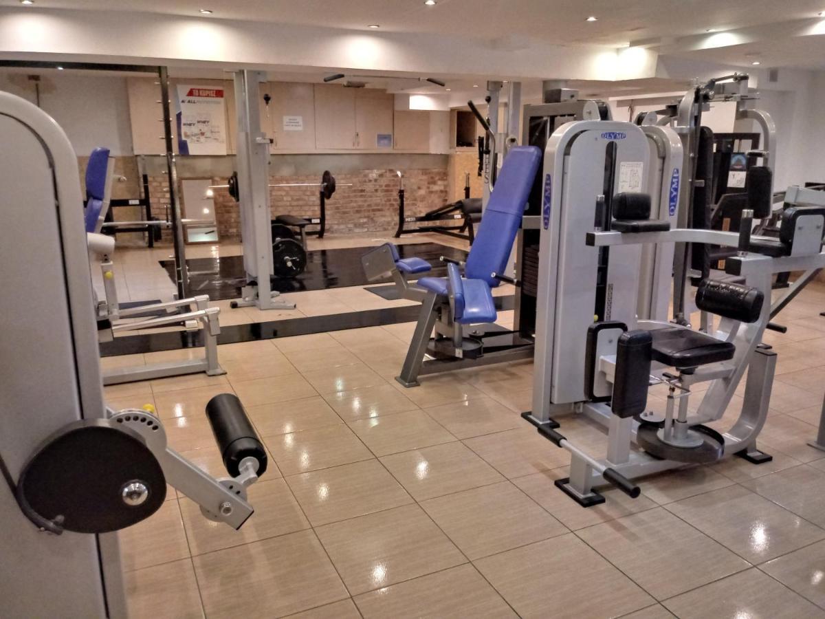 Hotel Milosz Restauracja, Basen Dla Dzieci, Sala Zabaw, Silownia 카르투지 외부 사진
